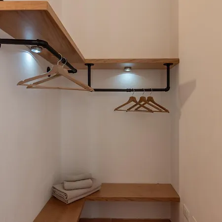 Oda ve Kahvaltı Don Mimi Leisure Palermo